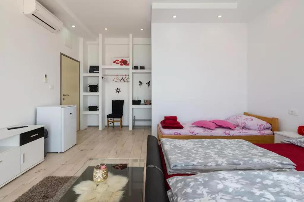 Super Horizont -Free Parking And Jaccuzzi Otel Stobreč Dış mekan fotoğraf