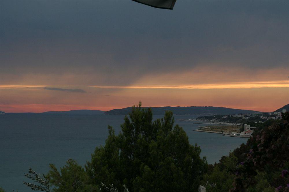 Super Horizont -Free Parking And Jaccuzzi Otel Stobreč Dış mekan fotoğraf